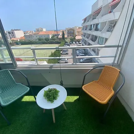 Appartamento *les Voiliers, Studio, Vue Sur Mer, Wifi, Parking* *