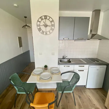 *les Voiliers, Studio, Vue Sur Mer, Wifi, Parking* Appartement