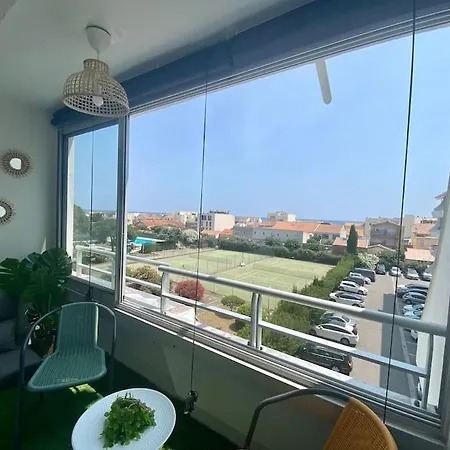 Appartamento *les Voiliers, Studio, Vue Sur Mer, Wifi, Parking* *